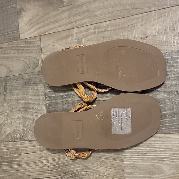 Steve Madden Girls Jadelyn Sandals - Picture 2 of 3